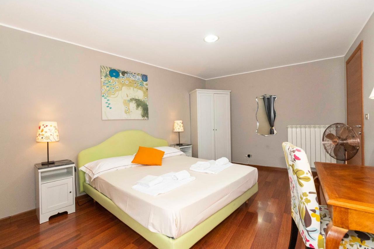 San Salvario Apt With Balcony ตูริน ภายนอก รูปภาพ
